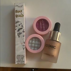 Mascara, eyeshadow, illuminator